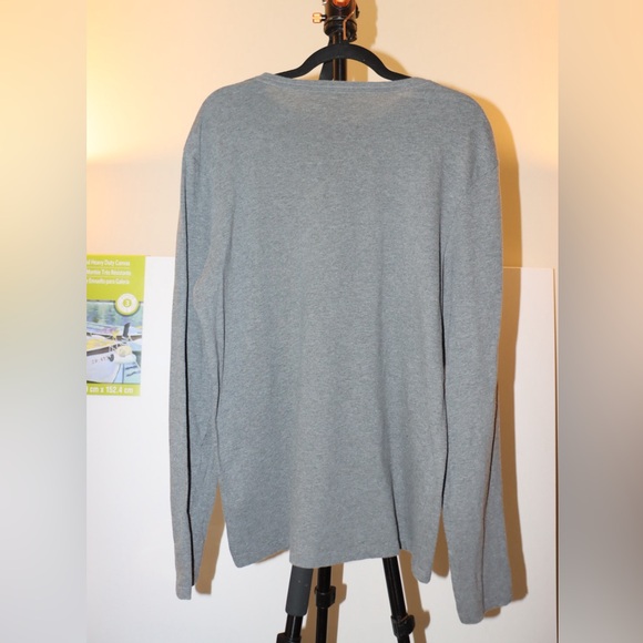 EUC Grey Cotton Banana Republic Long Sleeve Soft-Wash Tee Size L - Picture 2 of 6